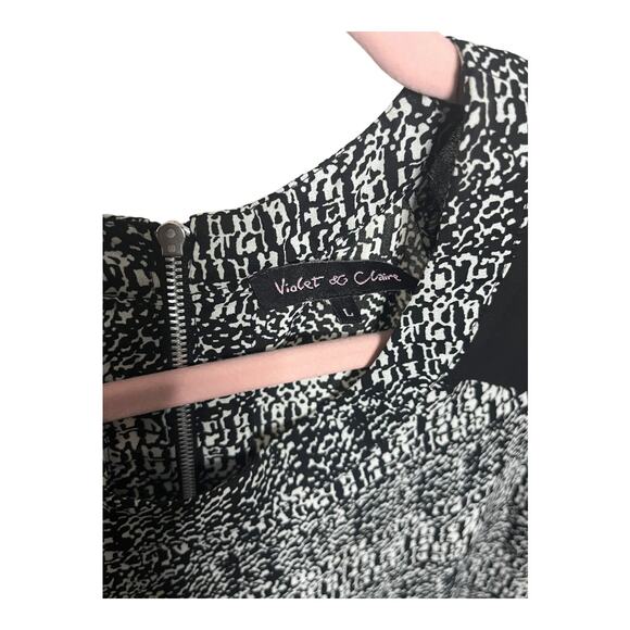 Violet & Claire black white patterned long sleeve top zip up back large - Picture 3 of 6